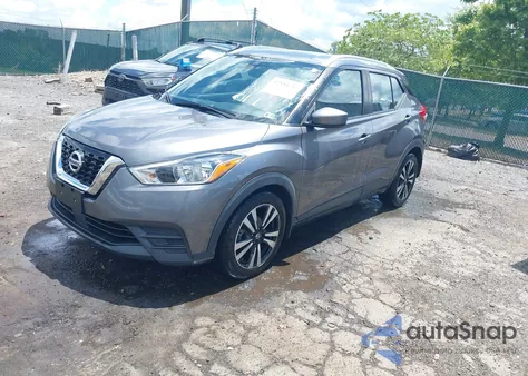 2020 Nissan Kicks Sv Xtronic Cvt z USA, uszkodzony, nr VIN 3N1CP5CVXLL525980